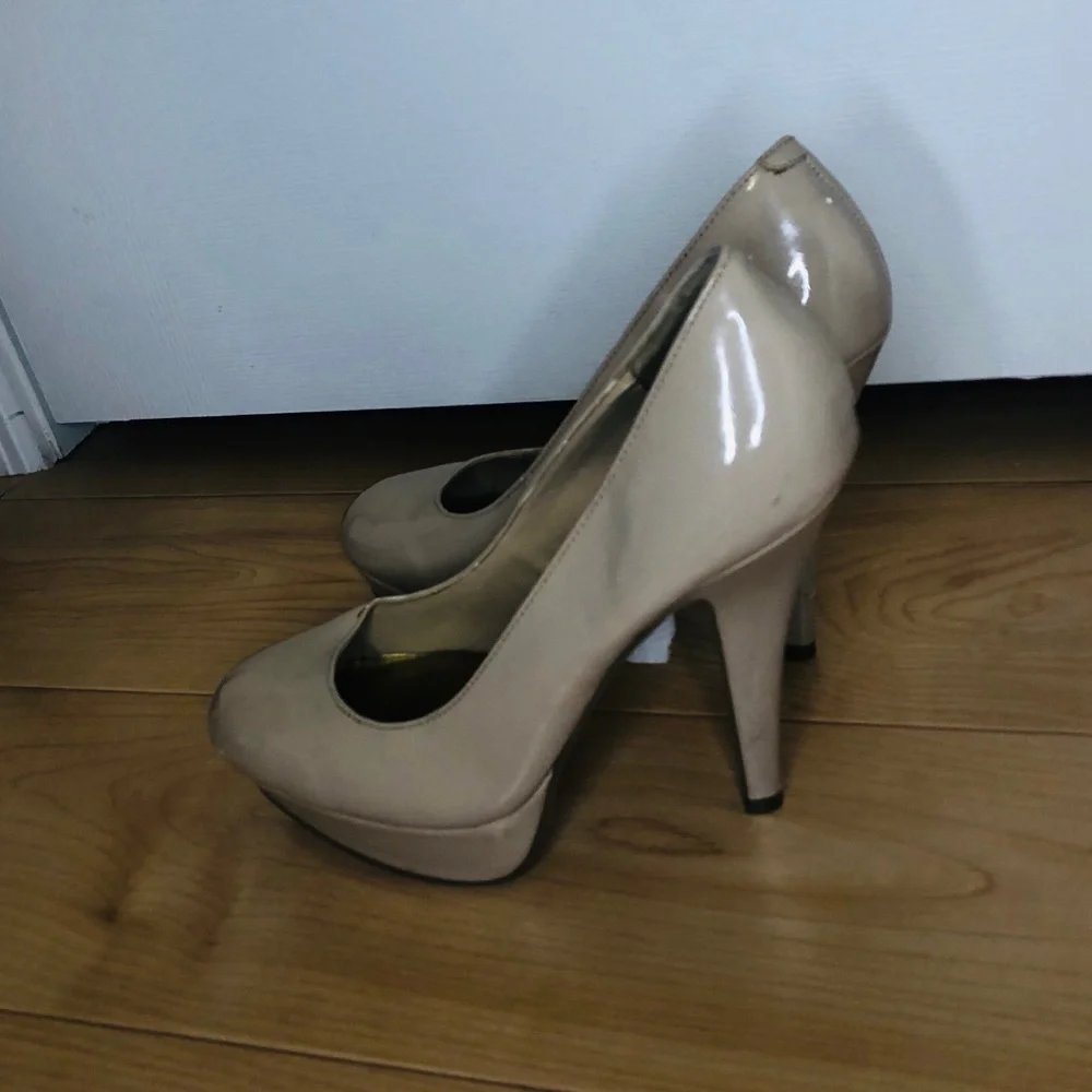 G by Guess by guess